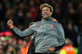 爱游戏中国体育-赛地聚焦——欧冠今晨热度飙升，金州勇士门线救险，更衣室稳定，细节决定成败(斯坎迪奇晋级欧冠八强)